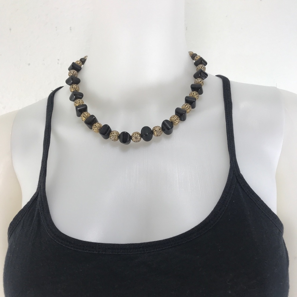 Necklace - Picture 2 of 4